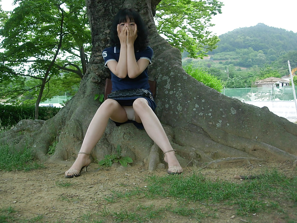 Friend's korean wife exposed pict gal