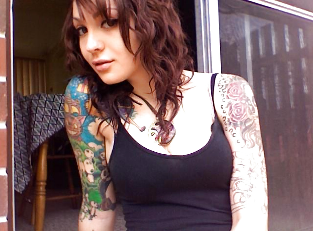 sexy teen with tattoos pict gal