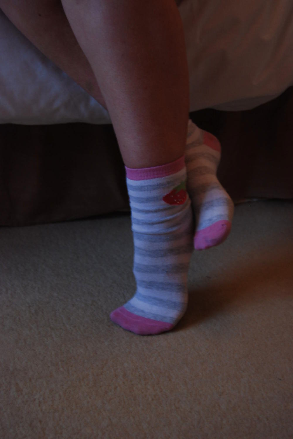 sexy feet in cute socks pict gal