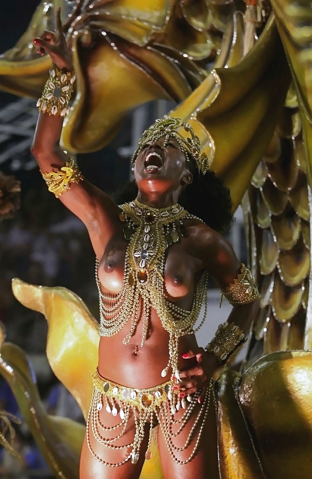 Carnivals colors: Beauty Queens Samba Teens 2 pict gal