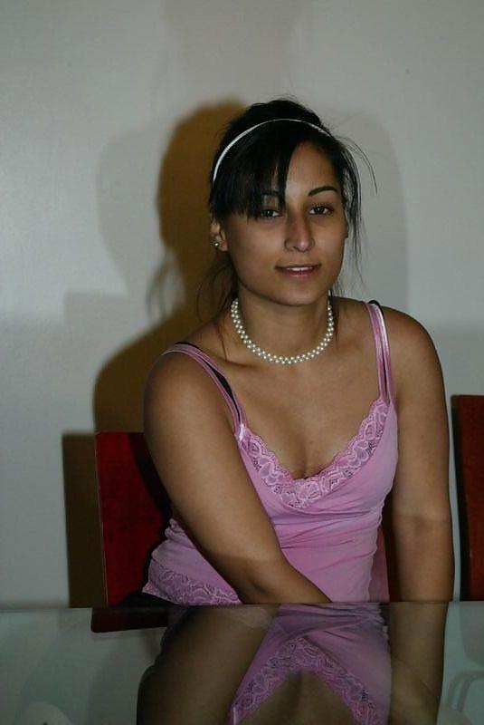 18 Years Old Turkish Selma From Germany III pict gal