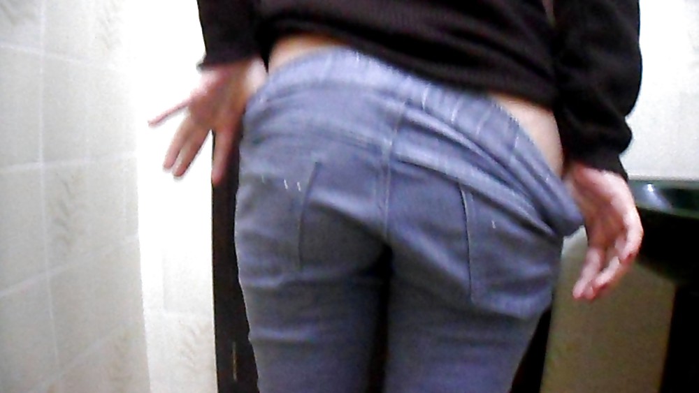 Wife jeans ass pict gal