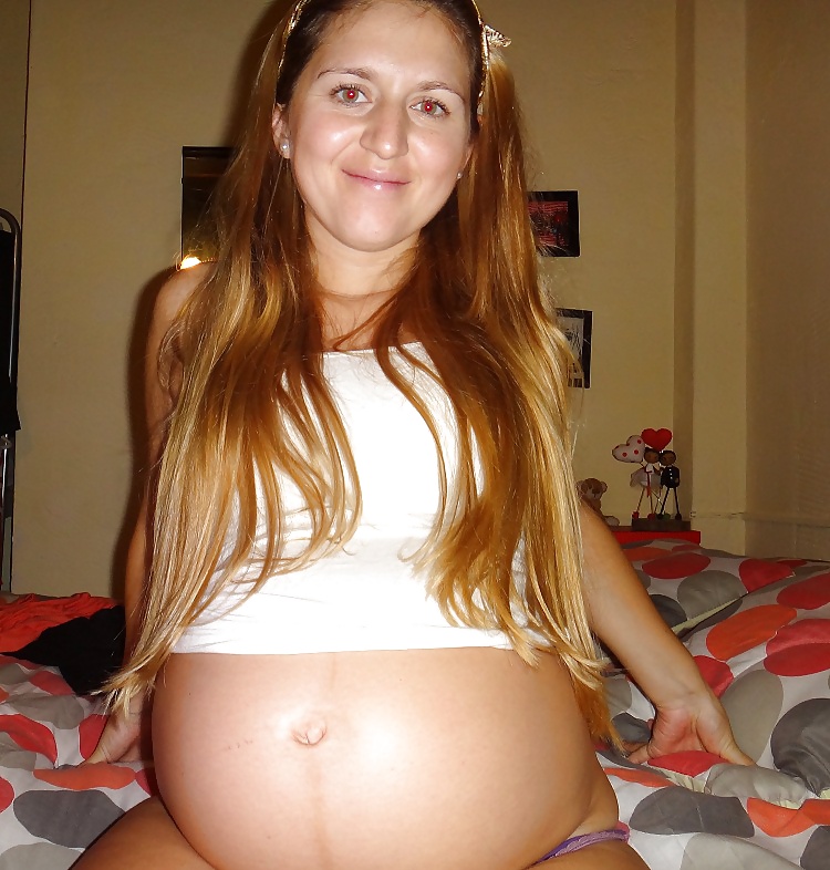 Mi hermana embarazada(fotos robadas de su celular) pict gal