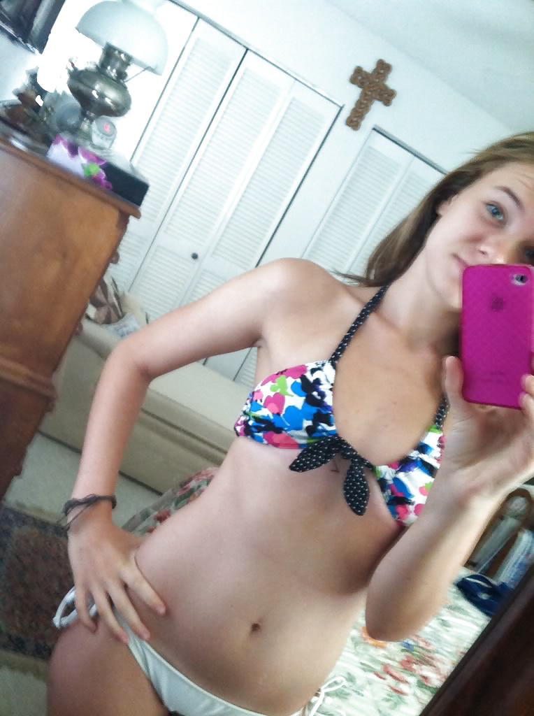 Cute bikini teen Megan pict gal
