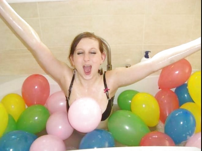 Bath time pict gal