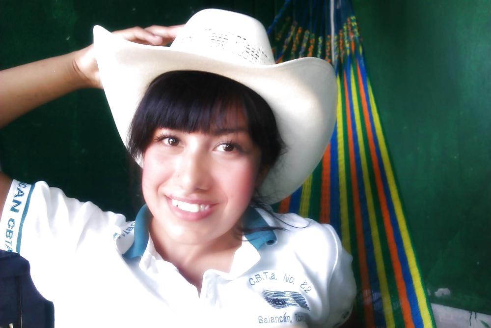 Karly que que pict gal