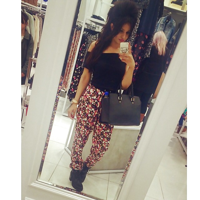 Jazsii Kaur (Indian SIKH - UK) pict gal