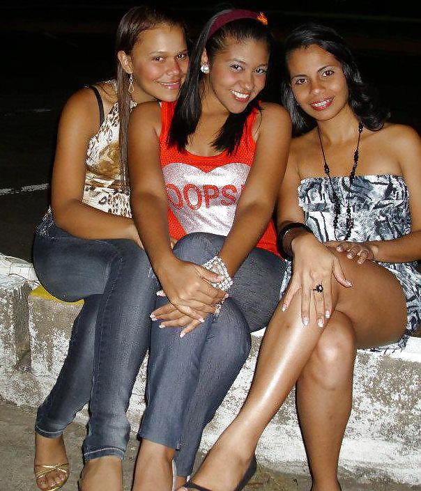 MAMITAS II pict gal