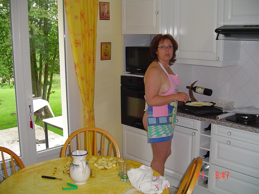 Clotilde in kitchen pict gal