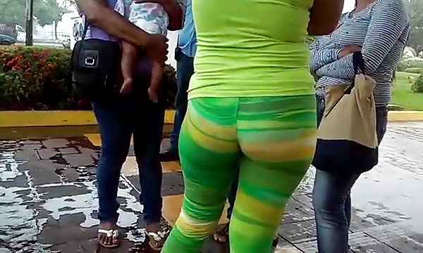 cameltoe de mi sobrina en leggins mm pict gal