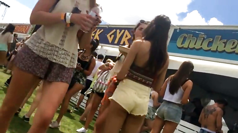 Short Shorts 3 pict gal