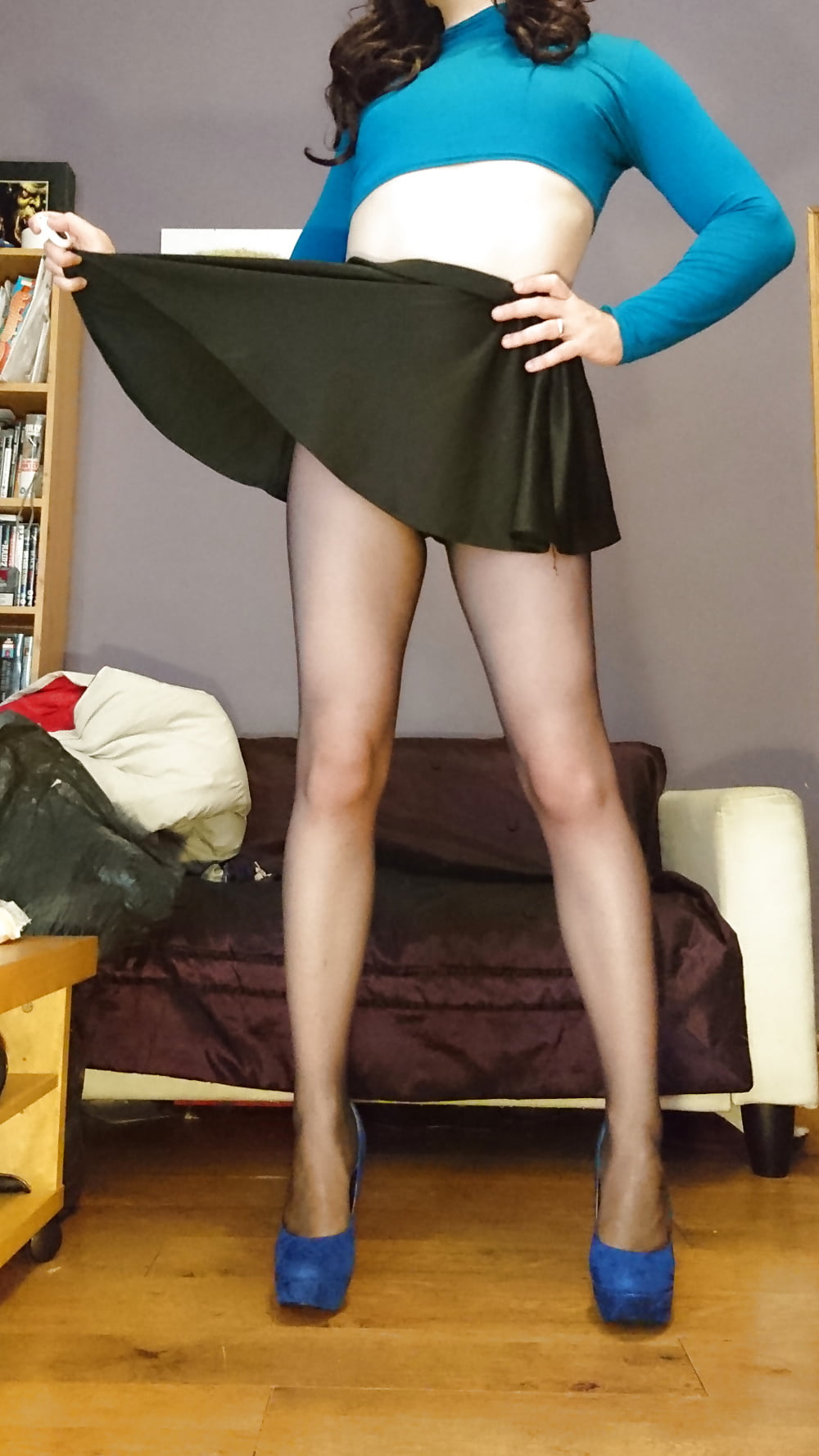 Marie crossdresser in sheer pantyhose and blue top pict gal