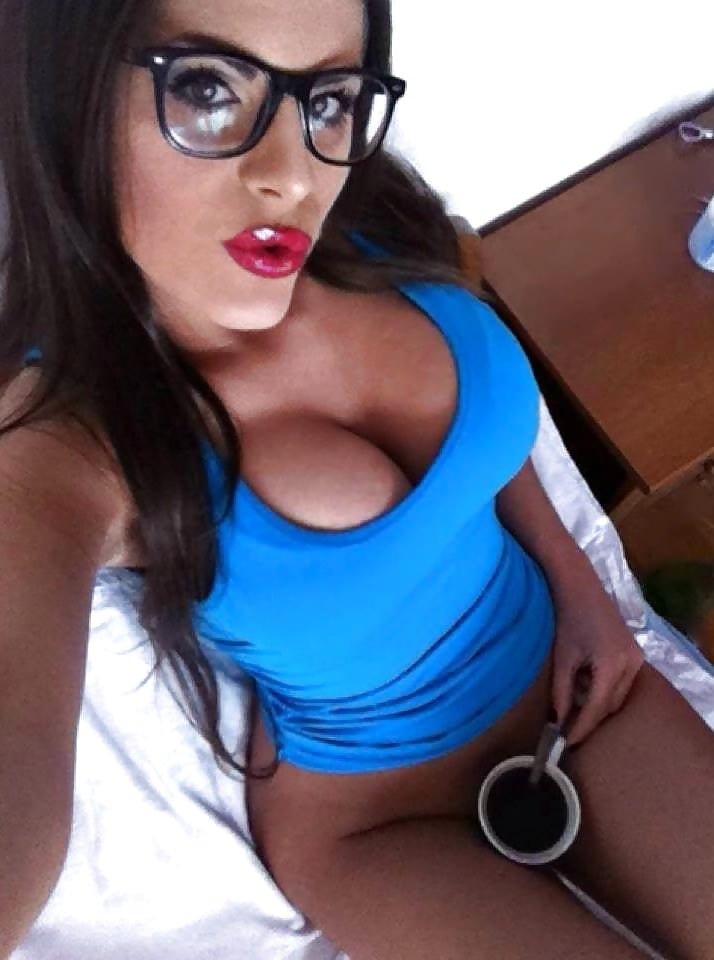 Croatian Slut - Hrvatska Kuja pict gal