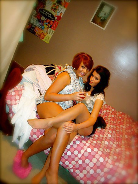 Hot British teens 6 pict gal