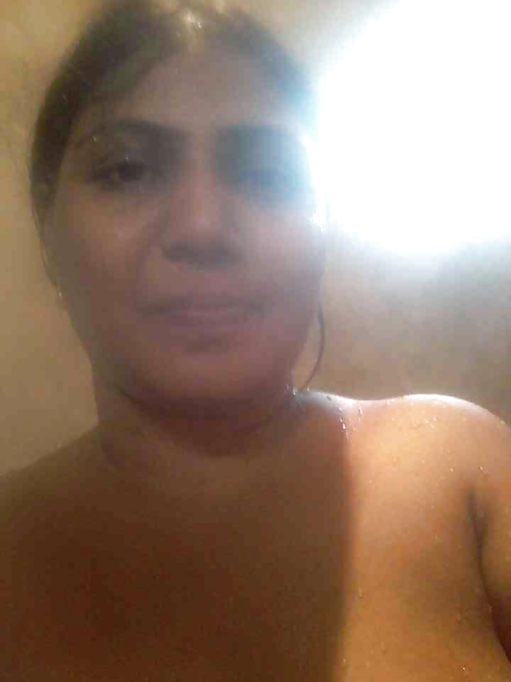 Indian Milf pict gal
