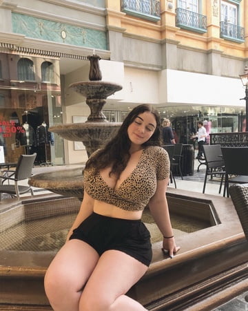 insanely thick canadian teen         