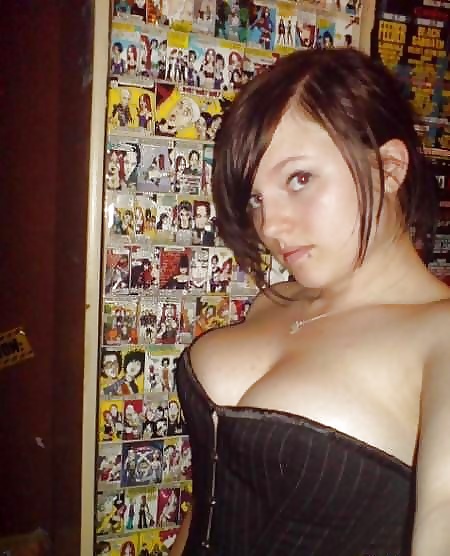 Amazing Amateur Teens 39 pict gal