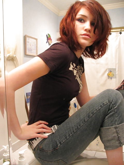 stunning emo girl pict gal