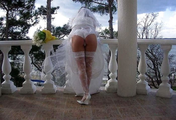 Sexy Brides pict gal
