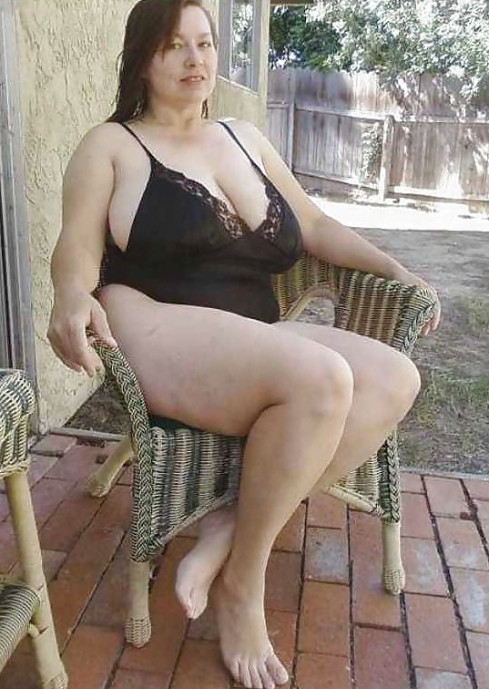 Big Breasted Gilf pict gal