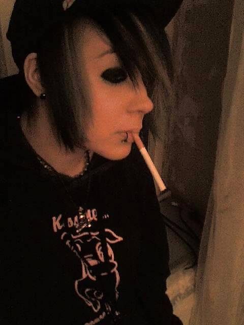 Emo Teen 2 pict gal