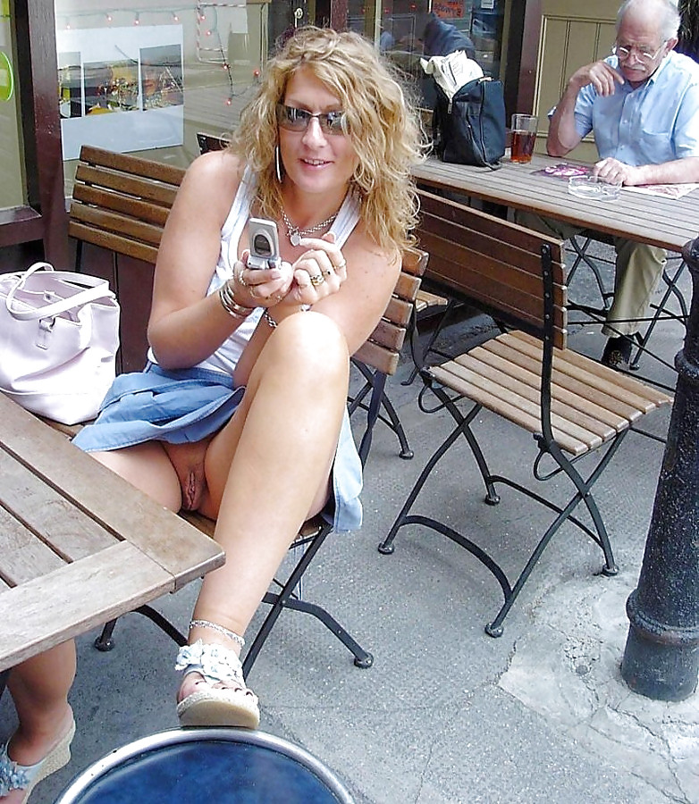(TTL) public pussy flashers 2 pict gal