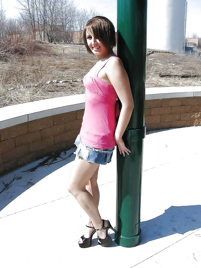 petite salope!!!!! pict gal