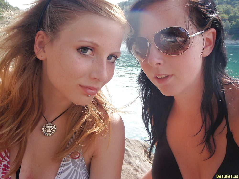 Teens and tweens on vacation - NN and N, bikini, topless pict gal