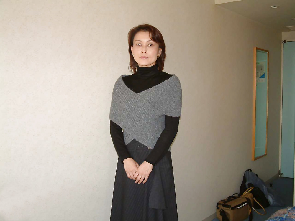 Japanese Mature Woman 15 pict gal