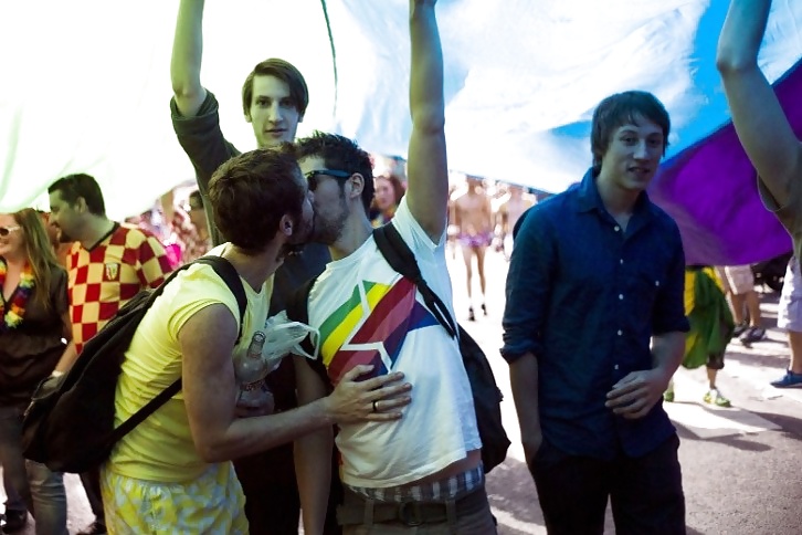 Gay Pride pict gal