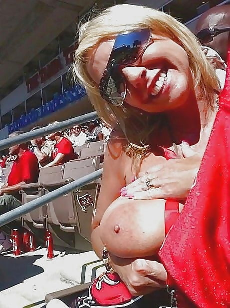 tits out in public Big