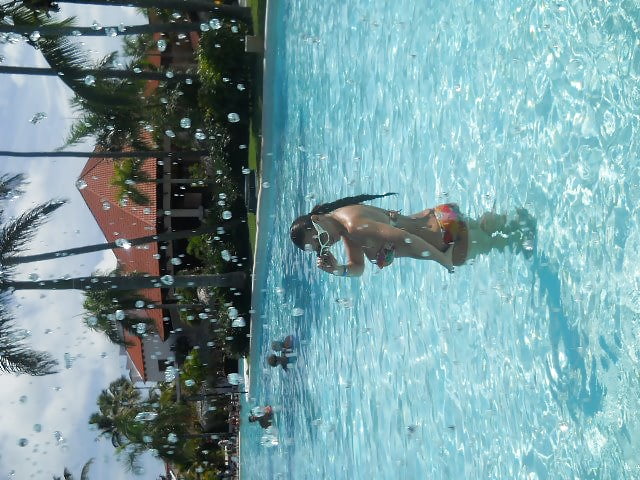 Hot facebook MILF pict gal