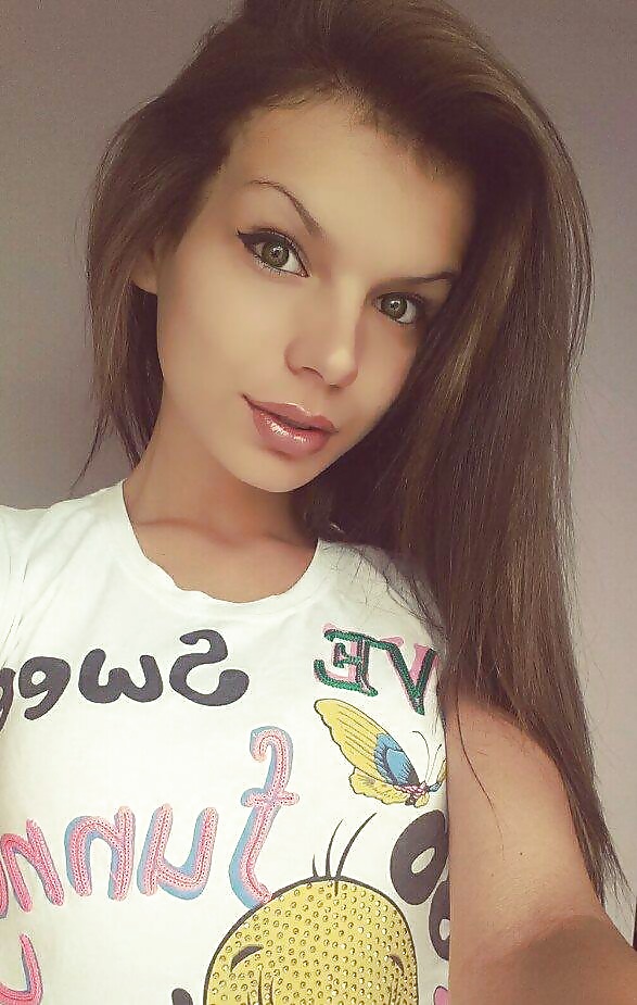 Cute Blonde Bulgarian Teen Adriana pict gal