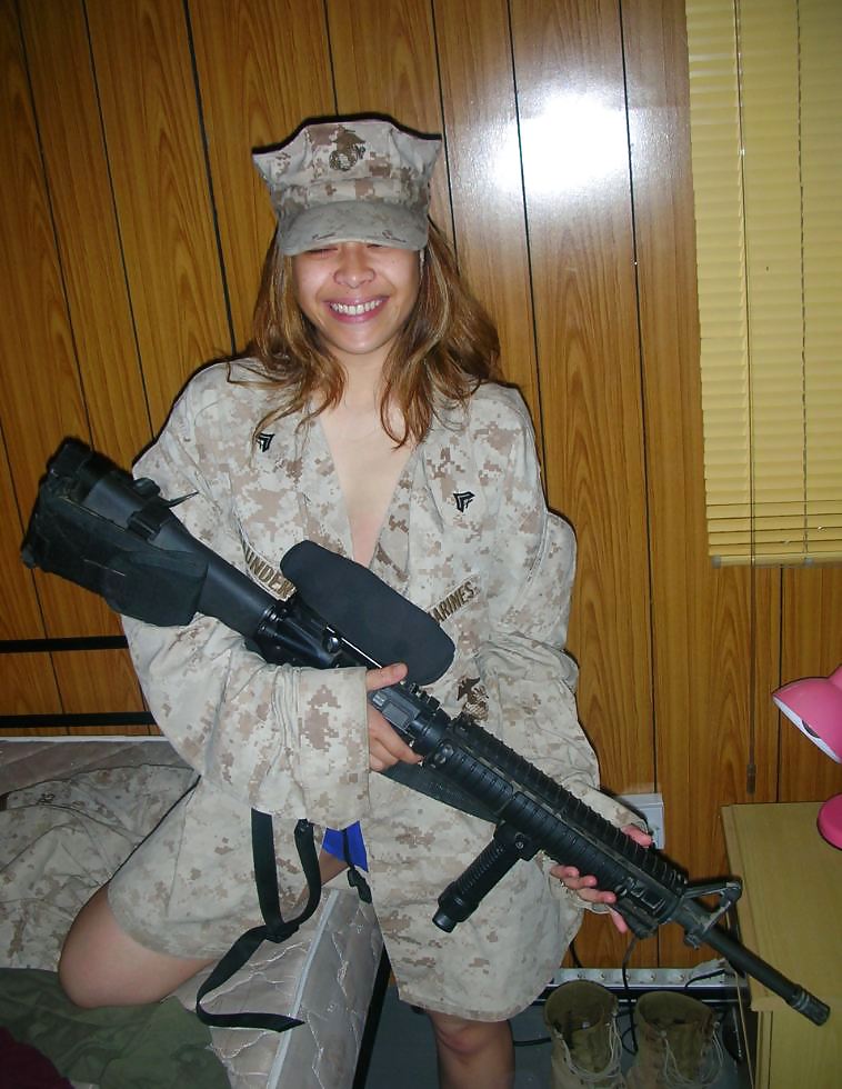 Military Sluts pict gal