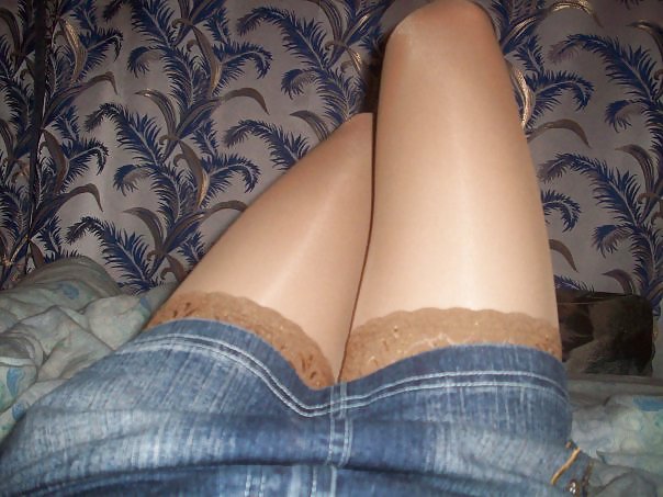 nylon - upskirt - leg 18 pict gal