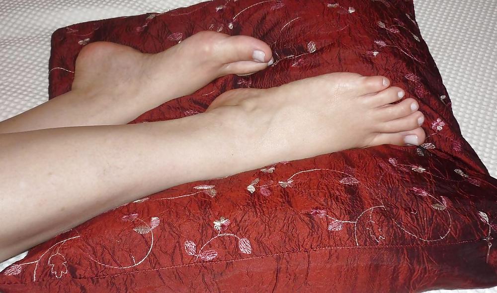 My Pretty And Sensual Feet pict gal