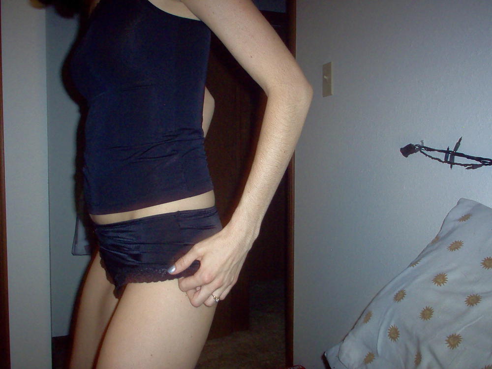 Real Amateur Set - College Girl pict gal