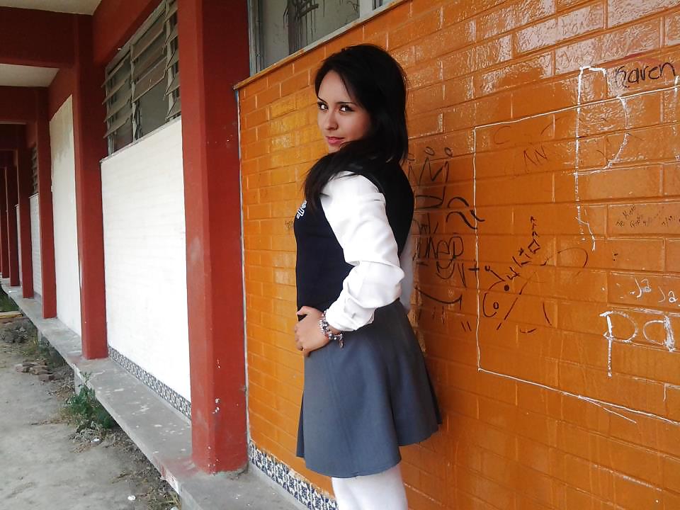 VECINAS ZORRAS II pict gal