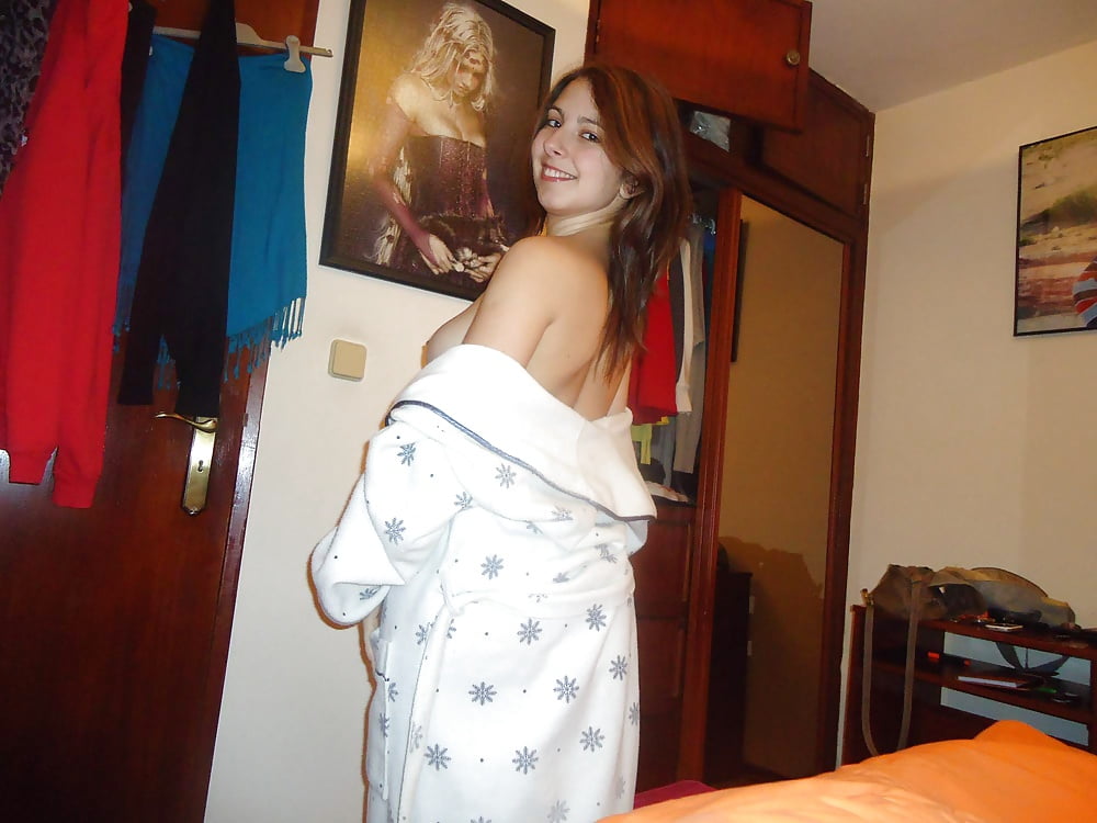 Young Milf pict gal