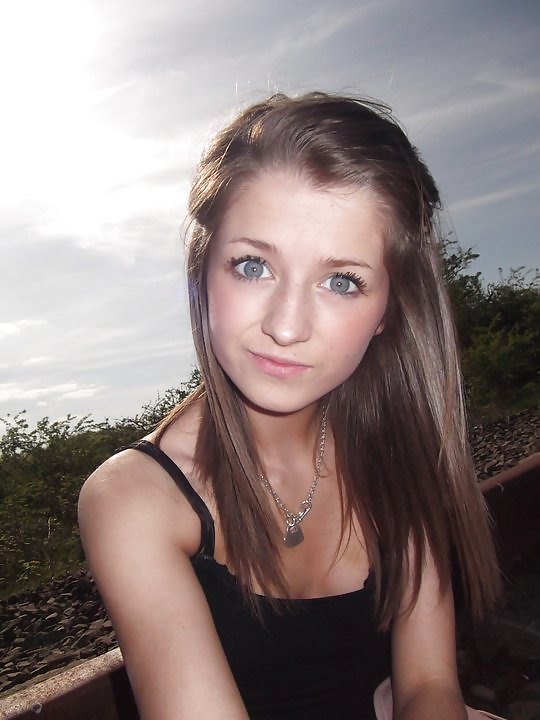 Sexy Orlaith For Tributes pict gal