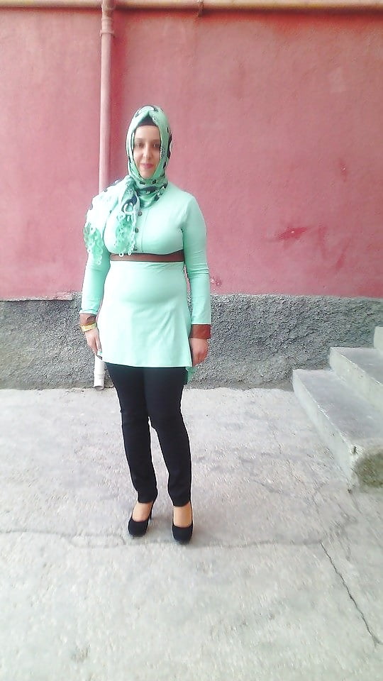 Turkish Hijab Sexy Booby pict gal