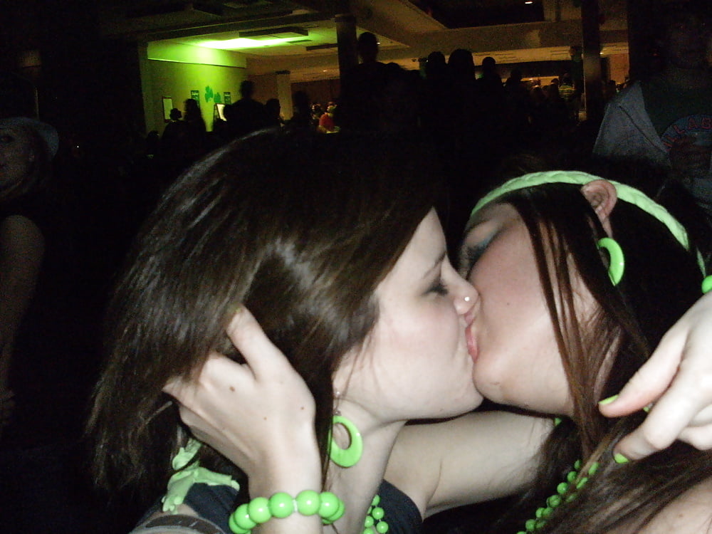 I Love Lesbians pict gal