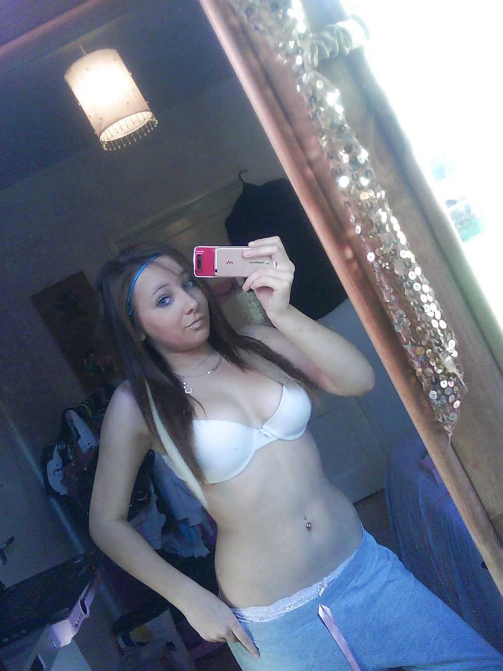 random selfshot british teen girls pict gal