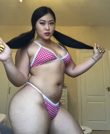 thick asian beauty         