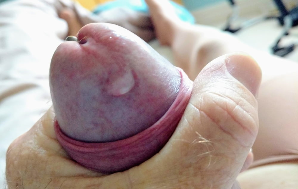 Natural tongue group precum