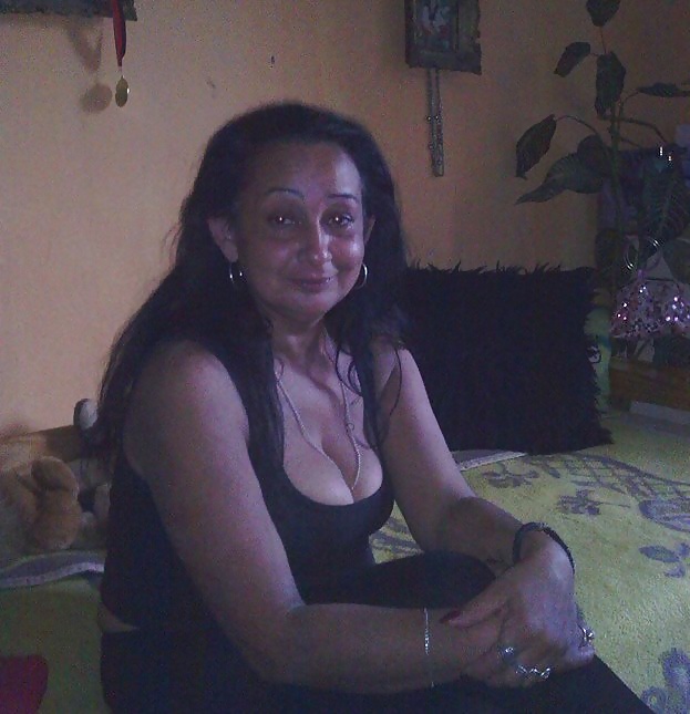 MILF Dukica Ciganka pict gal