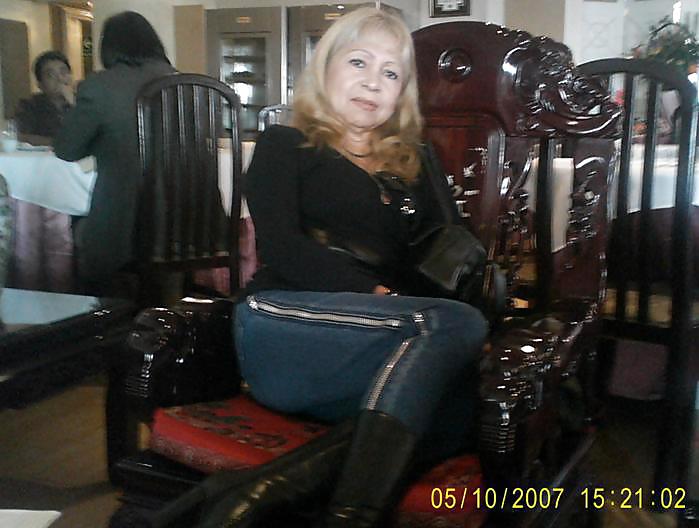 Peruvian Mature 62 Years Old pict gal