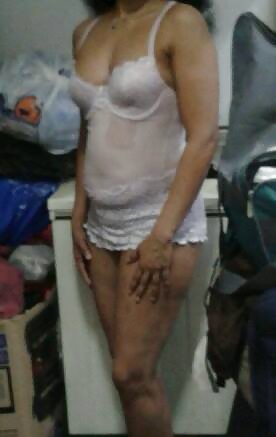 sandamali srilanka :working dubai pict gal