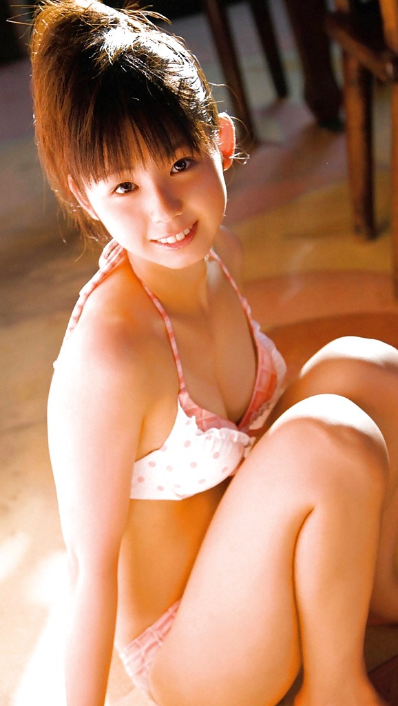 white bikini pict gal