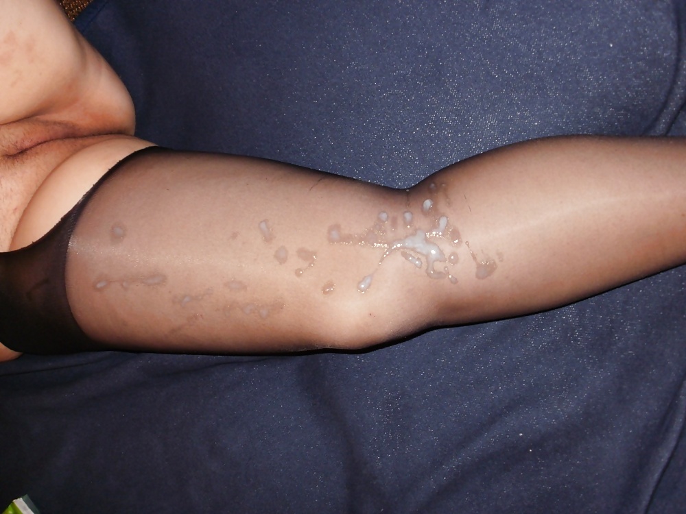 My girlfriend in a black stocking pict gal